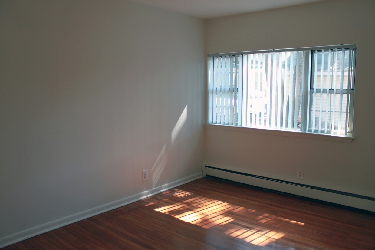 Lansdale Village Apartments Lansdale