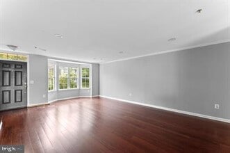 Building Photo - 10907 Daniel Sim Ct