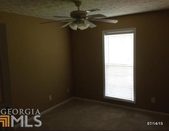 Building Photo - 7002 Hunter Hill Ct