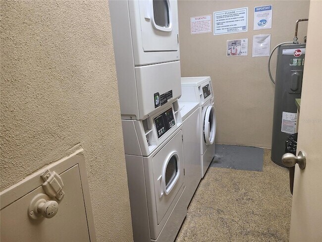 Building Photo - 2763 Woodgate Ln