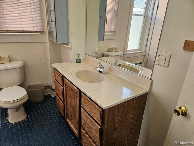 Building Photo - 921 Mary St