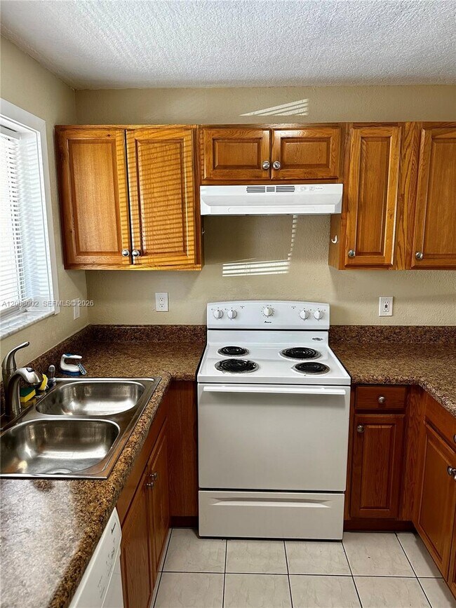 Building Photo - 7011 W 29th Ave