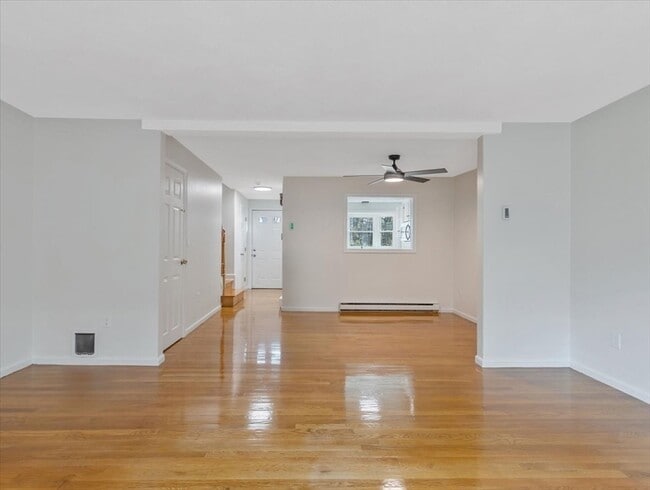 Building Photo - 324 Union St