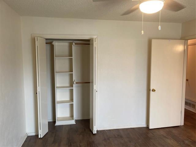 Building Photo - 925 Boone Dr