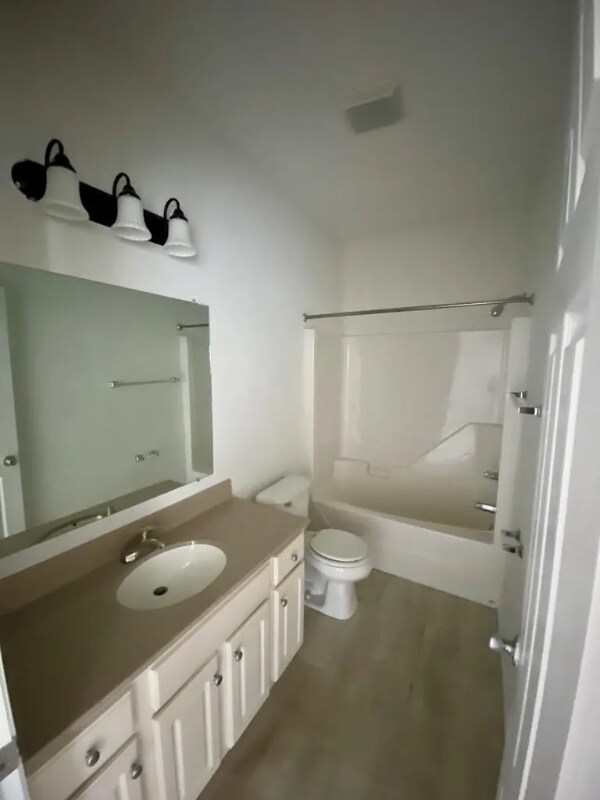 Building Photo - 50 Enchanted View Cir