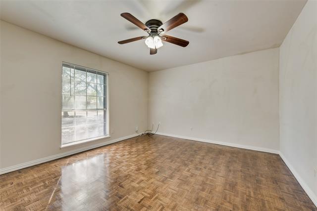 Building Photo - 2426 Denmark Dr