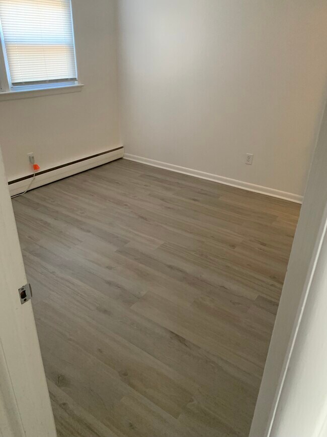 Building Photo - 30 N Coolidge Ave