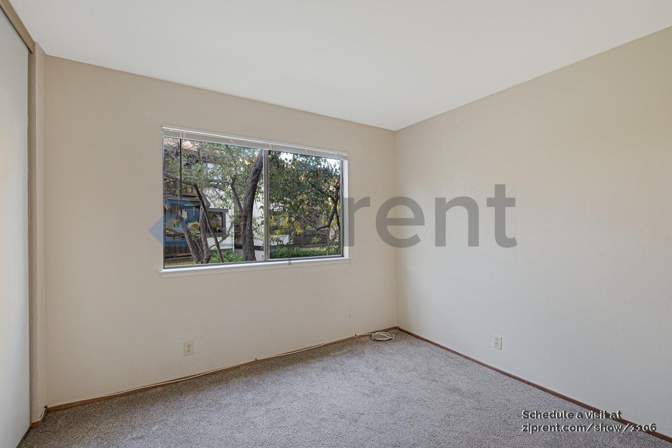 Building Photo - 765 San Antonio Rd
