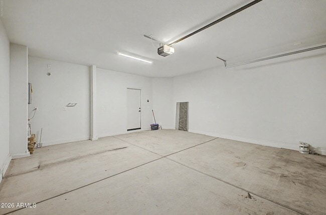 Building Photo - 17558 W Luke Ave