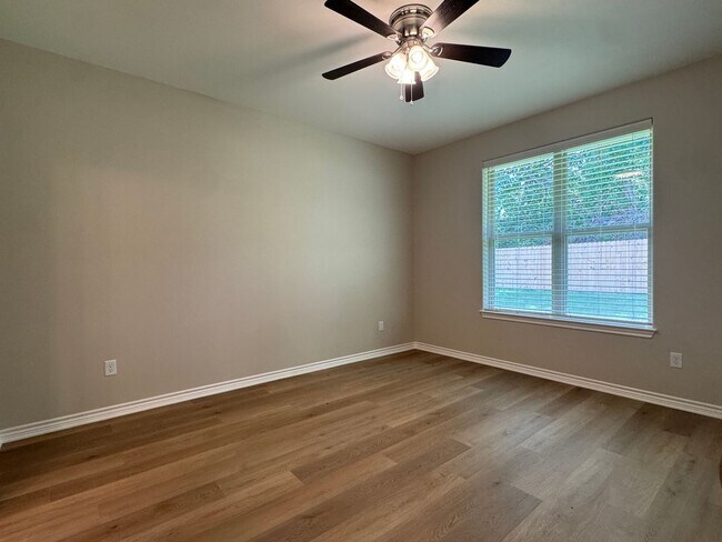 Building Photo - 3065 Guinn Farms Rd