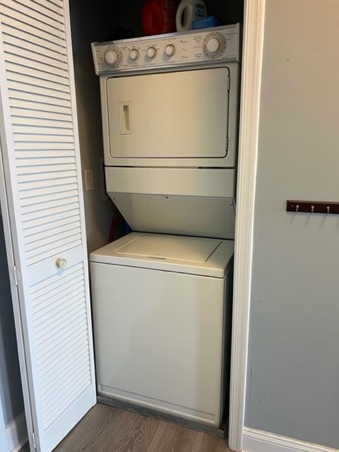 Building Photo - 23 Pierside Dr