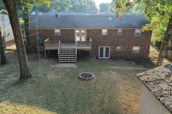 Building Photo - 5205 Stratford Rd