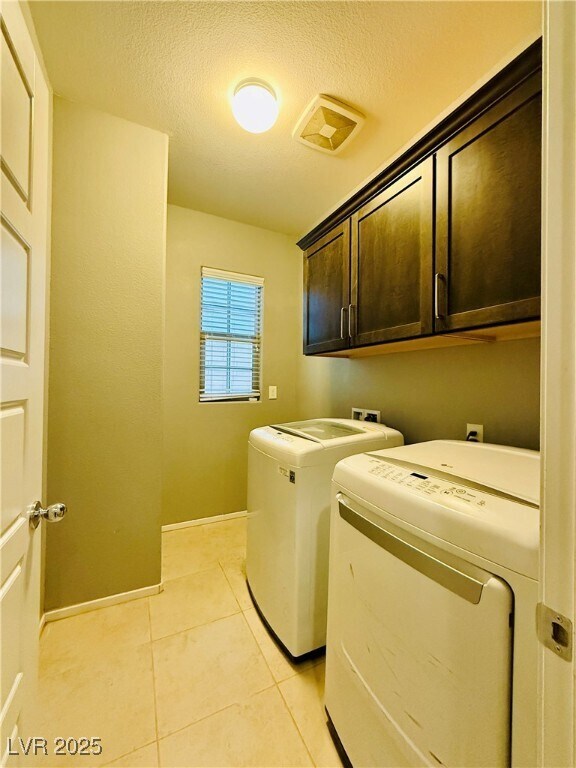 Building Photo - 253 Kindly Way
