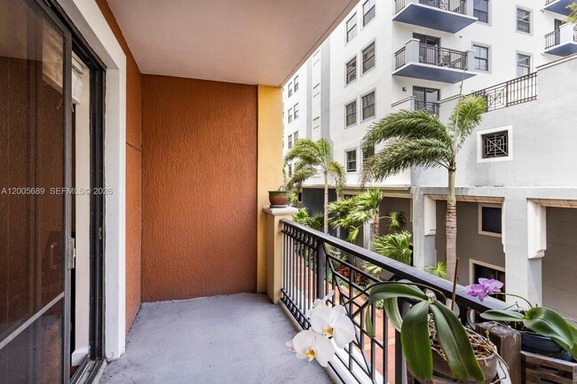 Building Photo - 8390 SW 72nd Ave