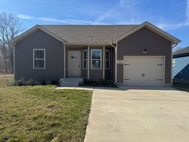 Primary Photo - Gorgeous Single Family Home