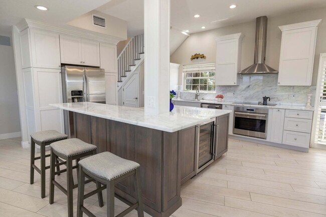 Building Photo - 763 Jacqueline Ln