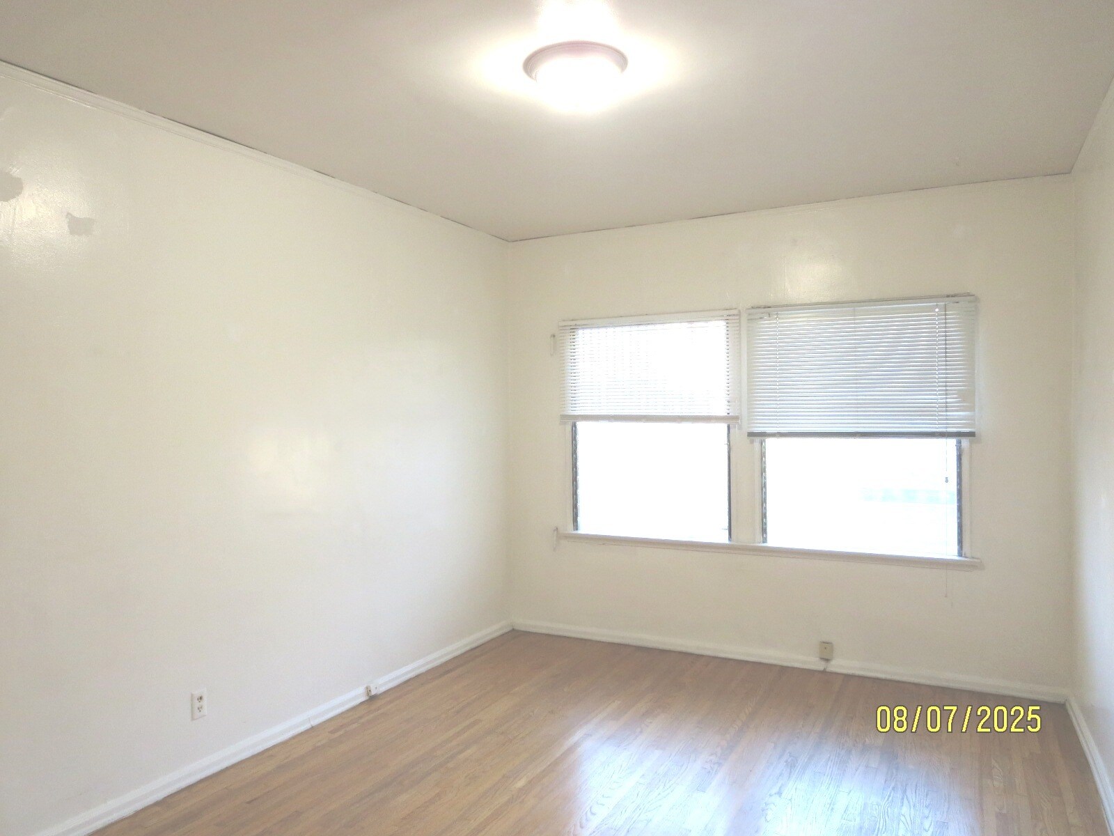 Bedroom 1 - 5640 W 6th St