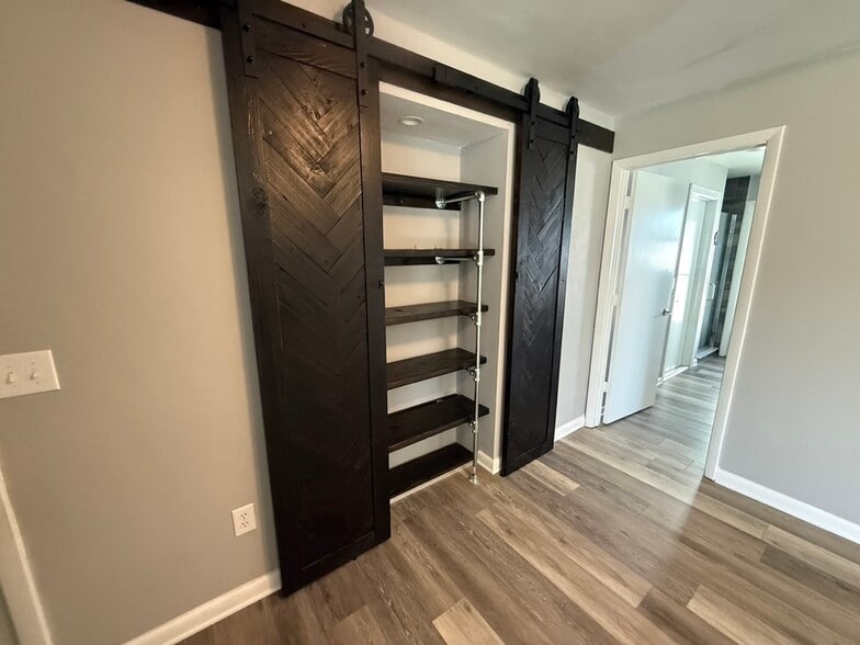 Building Photo - 381 Ortega Ln