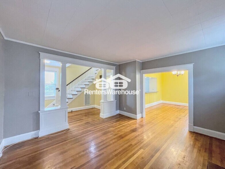 Building Photo - 3641 Nottaway St