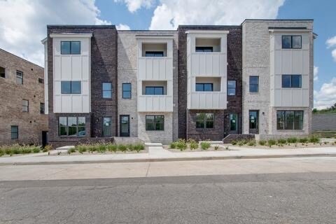 Building Photo - 704 Inspiration Blvd