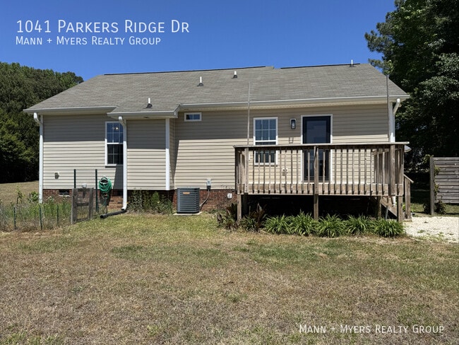 Building Photo - 1041 Parkers Ridge Dr