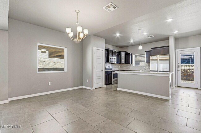 Building Photo - 14817 Tierra Isaiah Ave