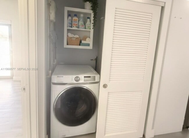 Building Photo - 1720 NW 110th Terrace