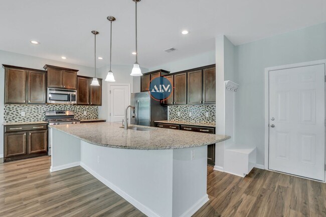 Building Photo - Upgraded 4BR in Heritage at New Riverside – Fenced Yard, Island Kitchen - Available July 15