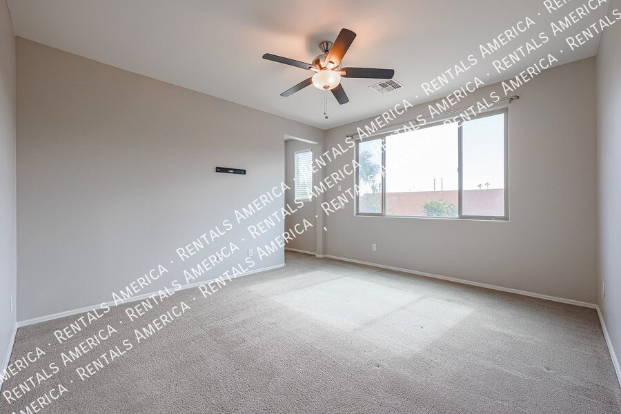 Building Photo - 41587 W Anne Ln