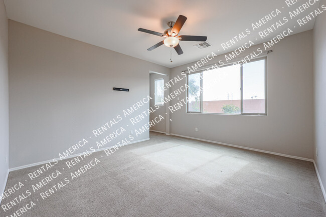 Building Photo - 41587 Anne Ln