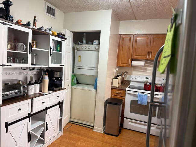 Building Photo - 6195 NW 186th St