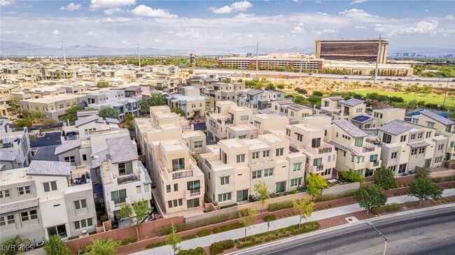Building Photo - 11297 Gravitation Dr
