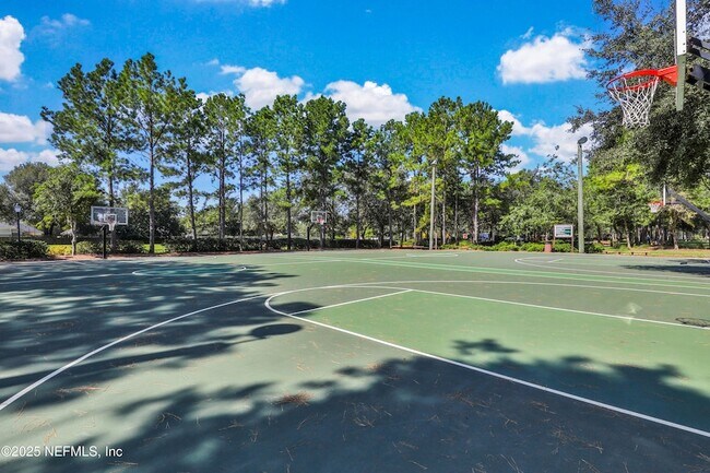 Building Photo - 336 Wooded Crossing Cir