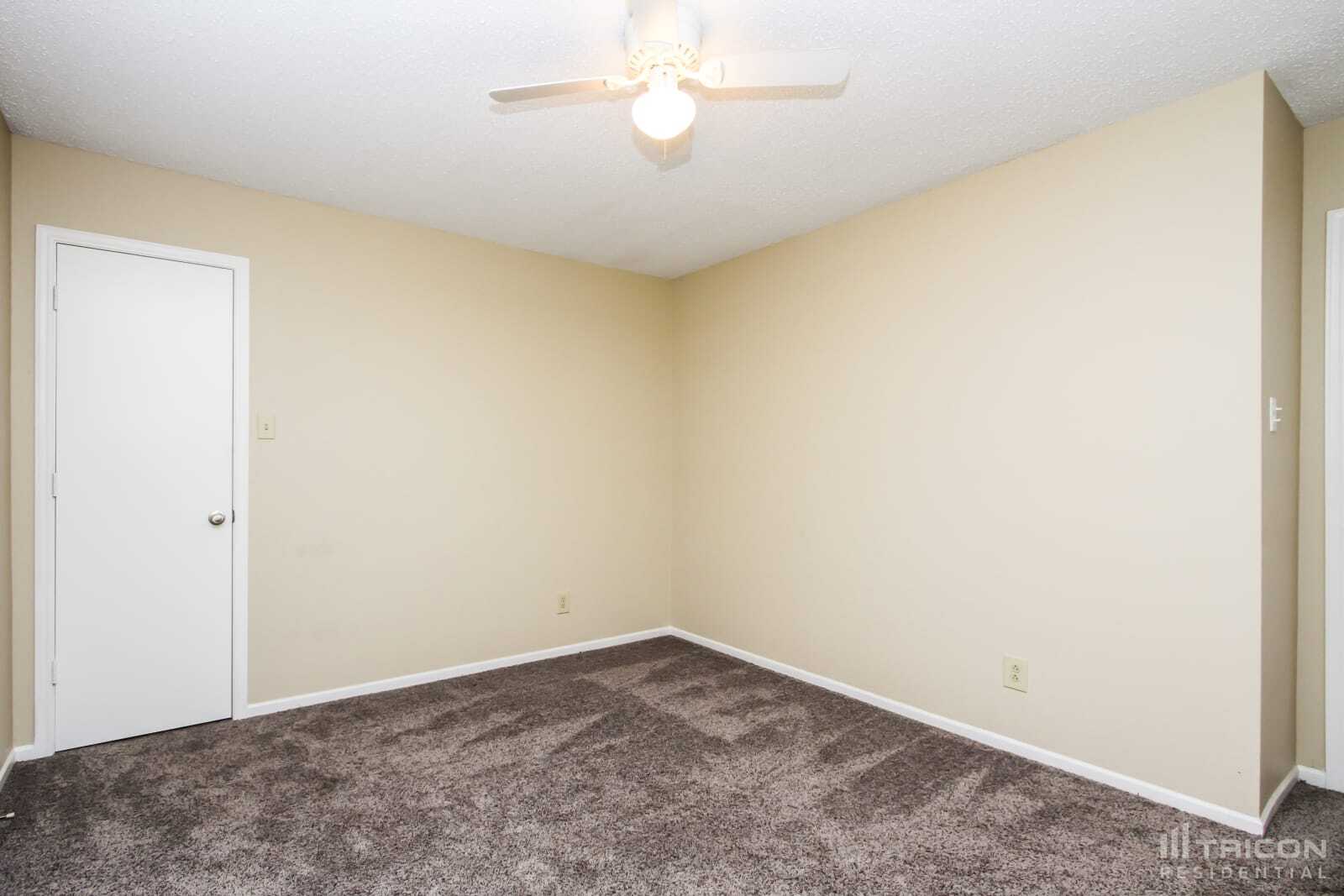 Building Photo - 1392 Lavender Dr