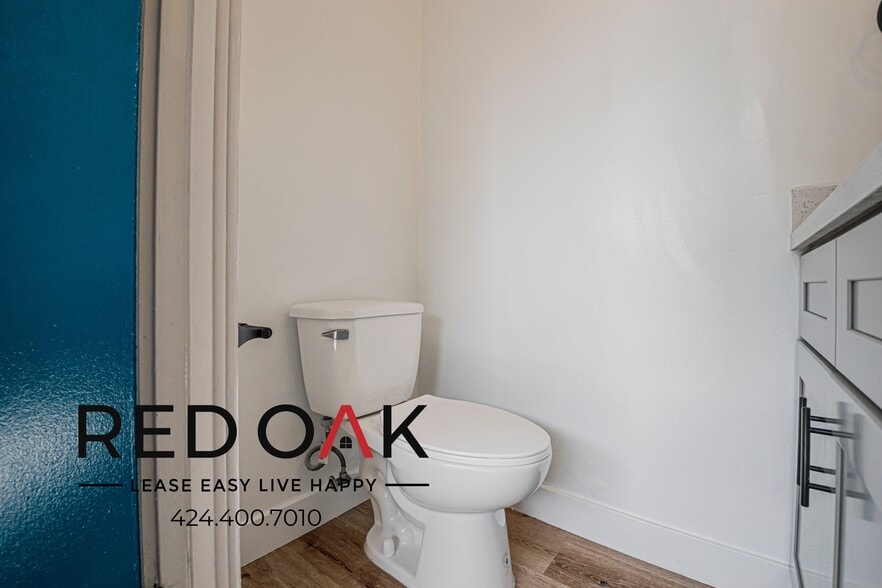 Building Photo - 3146 S Halm Ave