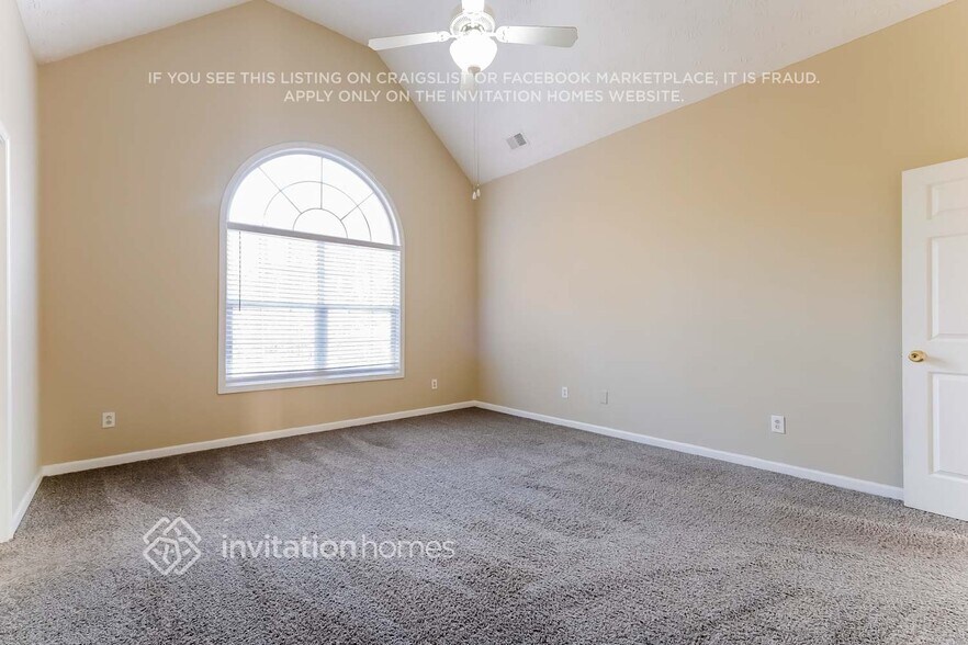 Building Photo - 2600 Santa Fe Ct SE