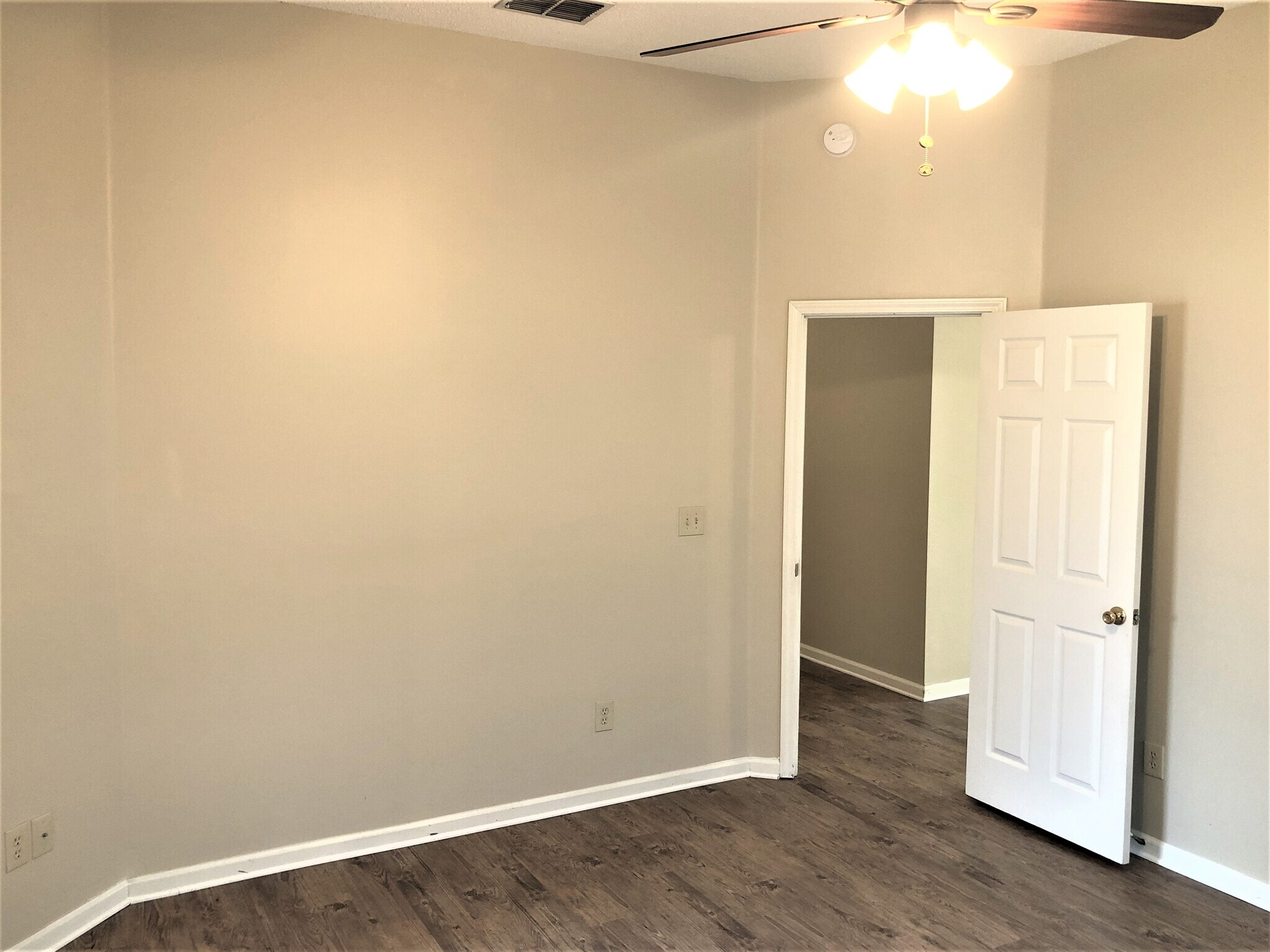 Building Photo - 1773 Dartmouth Dr