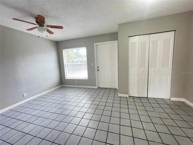 Building Photo - 7986 Avenal Loop