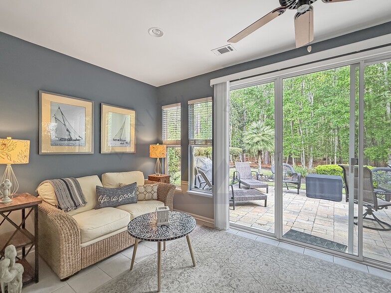 Building Photo - 20 Fickling Ct