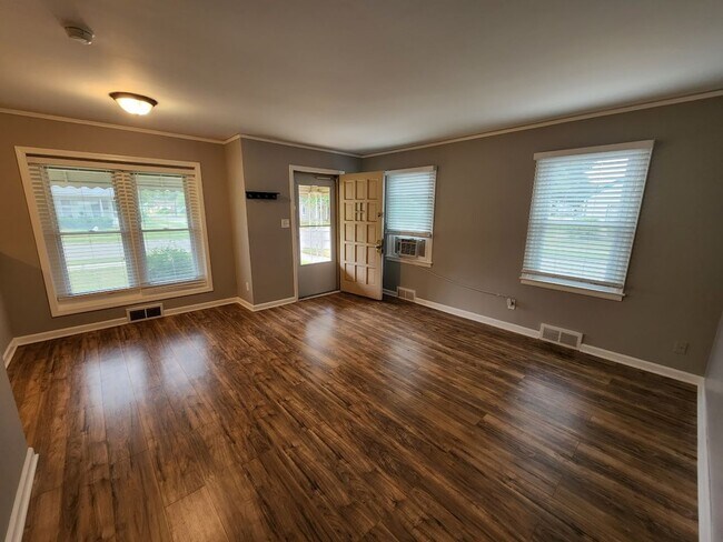 Building Photo - 2 bed 1 bath North Ferndale ranch - SPECIAL OFFER $0 RENT FOR THE REST OF DECEMBER