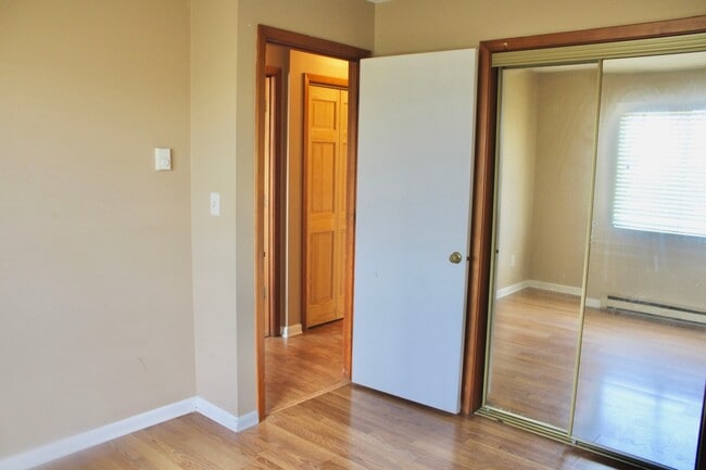 Building Photo - 1680 Tabortown St