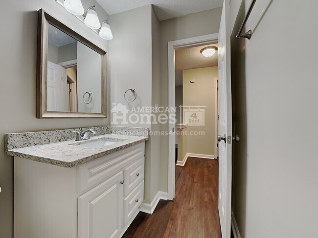 Building Photo - 7748 Parkmont Drive