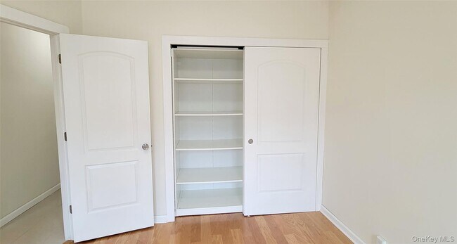 Building Photo - 48-29 40th St