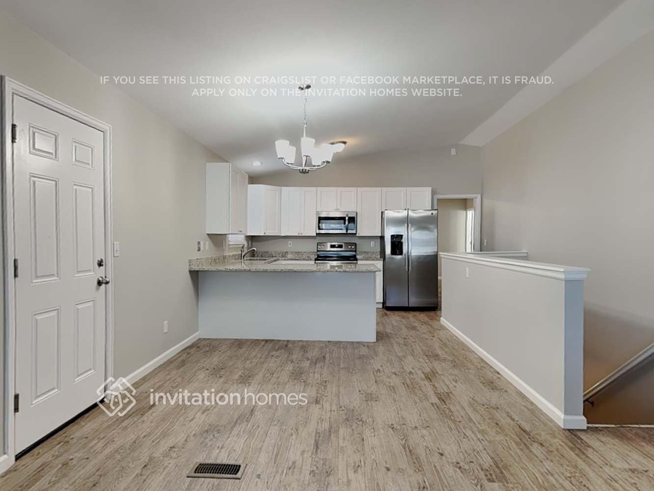 Building Photo - 2865 Leoti Dr