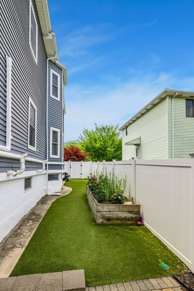 Side Yard - 409 Trapelo Rd