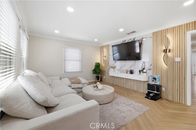 Building Photo - 4809 Falcon Ave