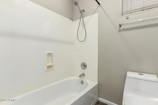Building Photo - 13550 W Cypress St