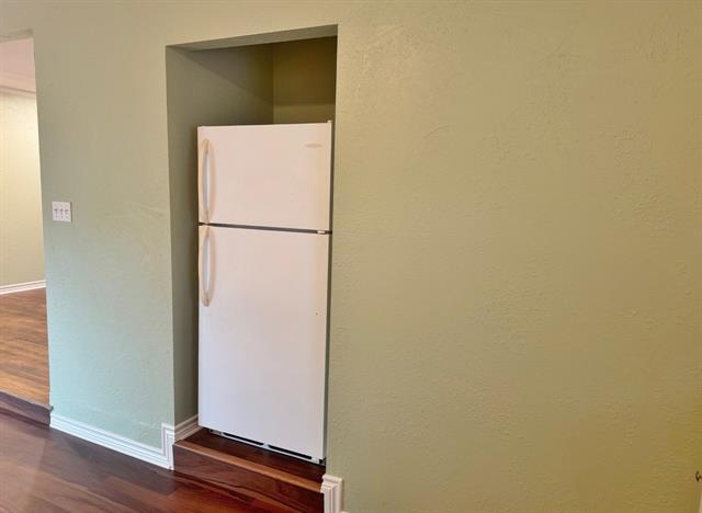 Building Photo - 8823 San Benito Way