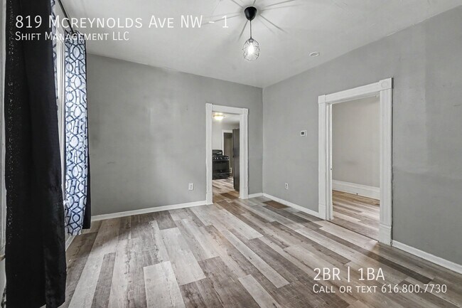 Building Photo - 819 Mc Reynolds Ave NW