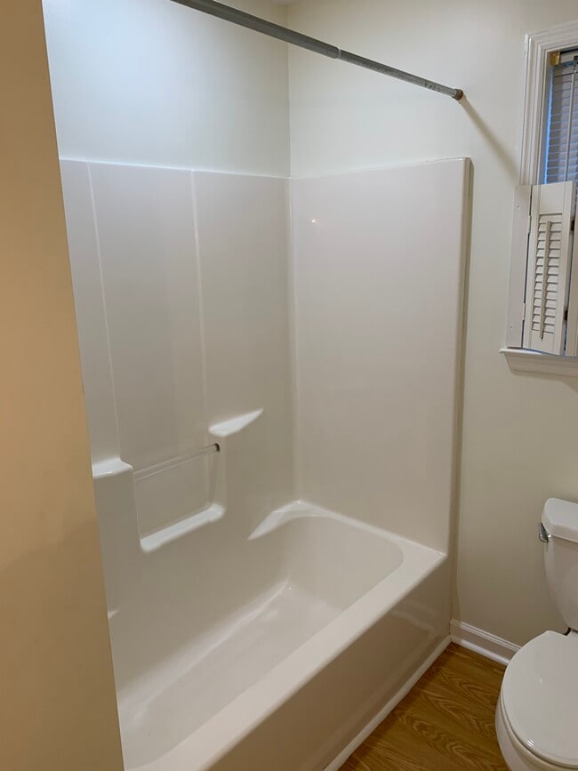 Bathroom 2 - 1079 Wayfarer Ln